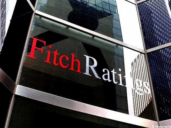 Fitch_Ratings_3_AyrjKGT_7RNpNdF