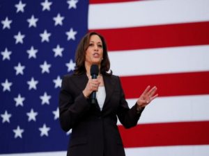 U.S. Senator Kamala Harris holds her first organizing event in Los Angeles as she campaigns in the 2020 Democratic presidential nomination race in Los Angeles