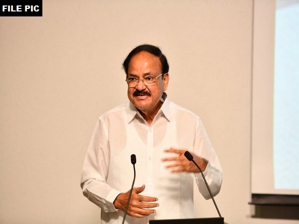 venkaiah-naidu_W2pwGFj_KNUpO0f_mutE00C