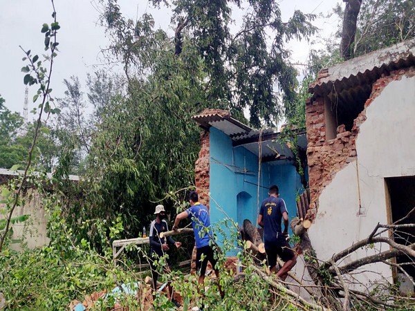 Indian Navy personnel carry out relief operations for the affected areas due to water-logging