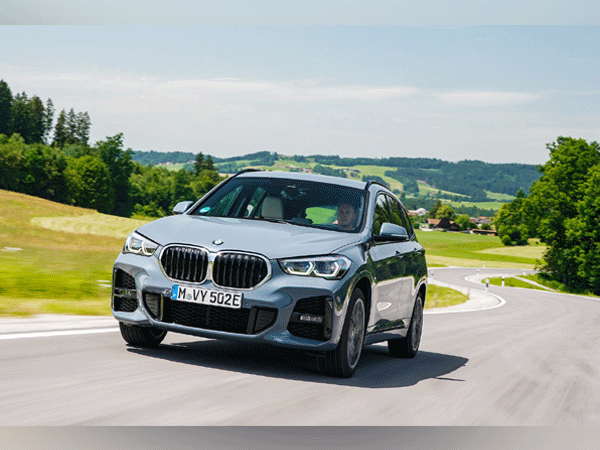 he-BMW-X1-20i-Tech-Editions