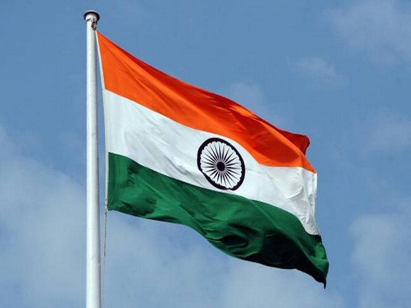 indian-flag---story-size_647_081515021254_2E53t59