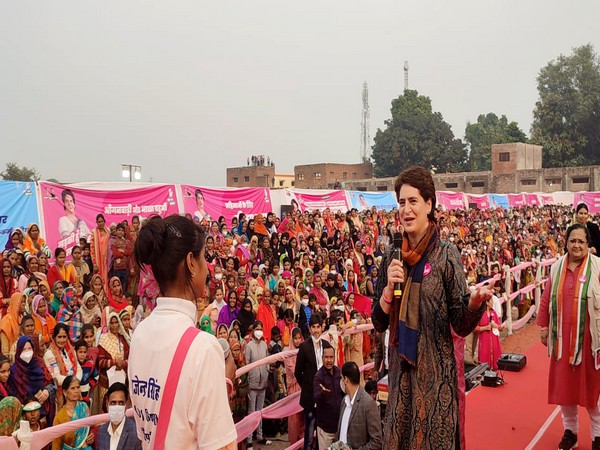 Congress General Secretary Priyanka Gandhi Vadra interacts with women at the 'Shakti Samvaad'