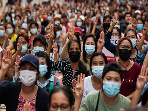 Anti-coup night protest in Yangon