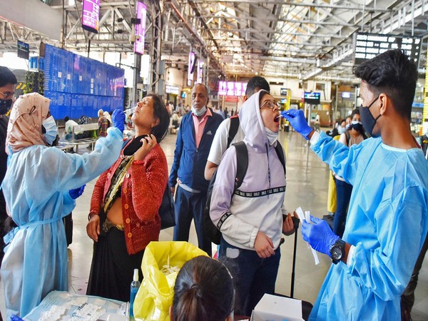 COVID-19 testing testing at Chhatrapati Shivaji Maharaj Terminus