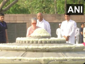 Sonia-Kharge